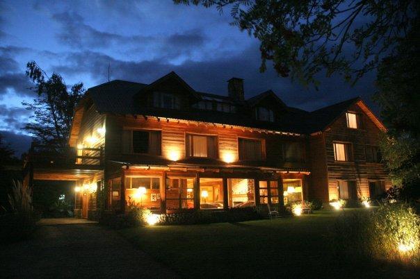 Hosteria El Establo Villa La Angostura Dış mekan fotoğraf