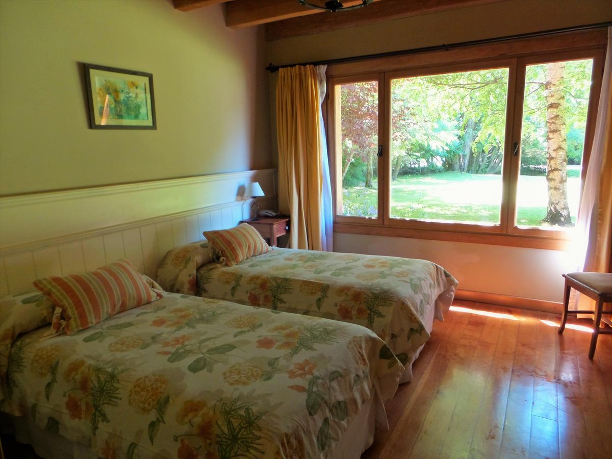 Hosteria El Establo Villa La Angostura Dış mekan fotoğraf